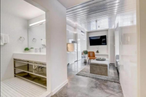 KCM Mikros Smart Apartments 6